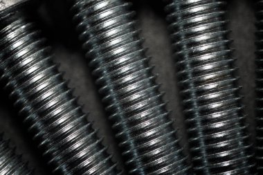 Metal sürgüleyici grubunu kapat.