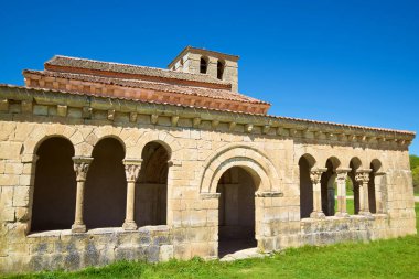 Segovia 'nın Requijada köyündeki Virgen de la Vega Şapeli, İspanya' nın Castilla Leon kasabası.