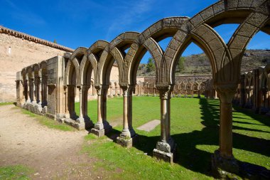 Soria 'daki San Juan de Duero Manastırı' nın dış görünüşü, İspanya 'daki Castilla Leon..