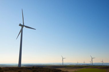 Sürdürülebilir elektrik üretimi için rüzgar türbini jeneratörleri