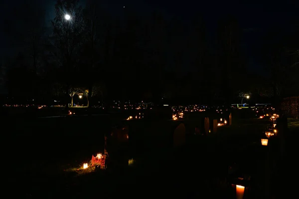Світло Свічки Кладовищі Швеції Всі Святі День Листопад 2022 — стокове фото