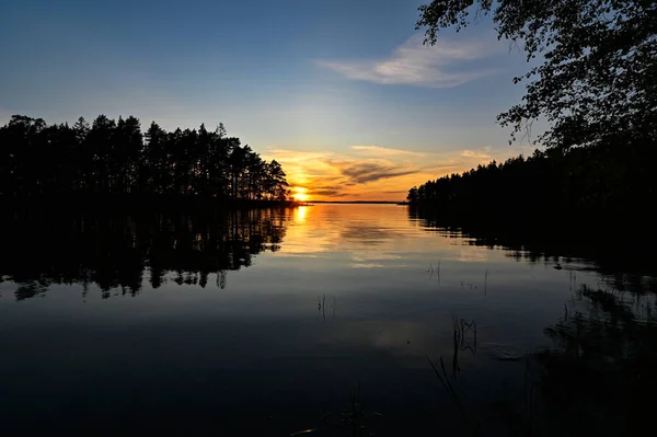 Ηλιοβασίλεμα Πάνω Από Λίμνη Vattern Motala Σουηδία Ιούνιος 2023 — Φωτογραφία Αρχείου