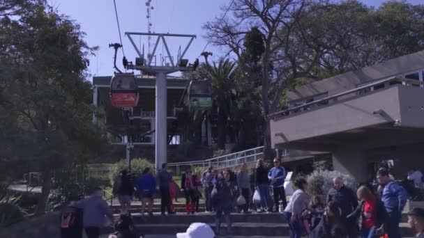 Τουρίστες Και Cable Cars Στο San Bernardo Hill Salta City — Αρχείο Βίντεο