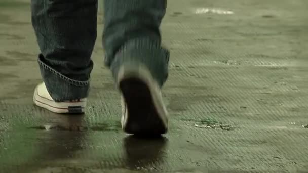 Vězeň Kráčí Chodbě Vězení Provincii Buenos Aires Argentině Pohled Pod — Stock video