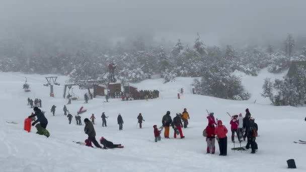 People Ski Station Cerro Chapelco San Martin Los Andes Patagonia — Video Stock