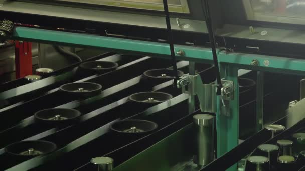 Автоматизована Машина Сортування Листів Поштовому Відділенні Дистрибуційному Центрі Крупним Планом — стокове відео
