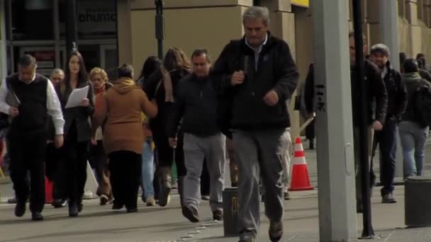 Mensen Wandelen Het Centrum Van Santiago Chili Hoofdstad Van Chili — Stockvideo