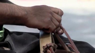 Geleneksel Folklor Müziği 'nde kullanılan Wood ve Animal Leather' dan yapılmış bir Arjantin baterisi olan 