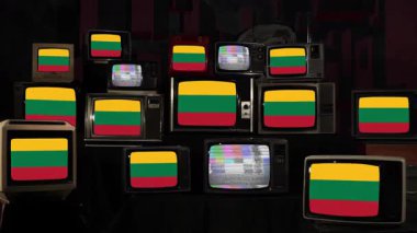 Eski Yığılmış TV 'lerde Litvanya Bayrağı gösterildi. 4K Çözünürlüğü.