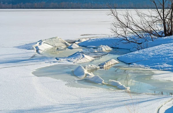Descongelamento Congelamento Blocos Gelo Pressionados Uma Costa Rio Trempealeau National — Fotografia de Stock