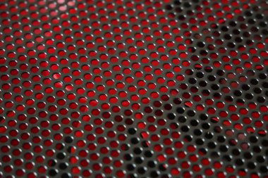 Kırmızı ışığı olan dizüstü bilgisayar için soğutma yastığı. Not Defteri Soğutma standı. Yakın çekim.