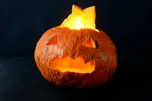 Glödande Jack Lykta Halloween Pumpa Med Ett Ont Ansikte Och — Stockfoto