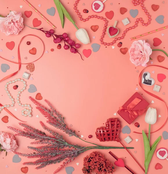 Ruang Fotokopi Berbentuk Hati Dengan Elemen Romantis Valentine Hari Maksimalis — Stok Foto