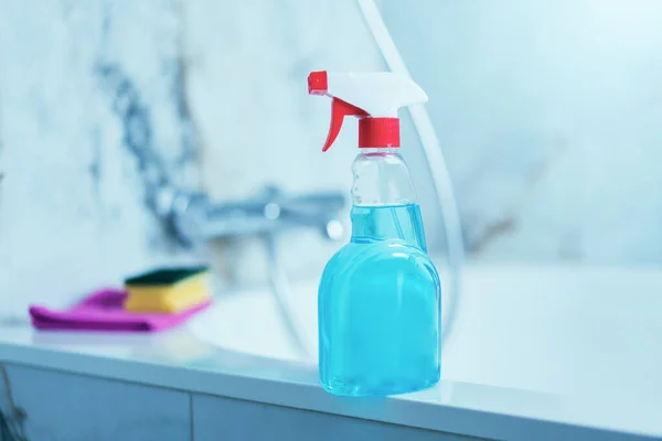 Cleaning Polish Spray Bathroom Home Housekeeping Cleaning Servic Stockafbeelding