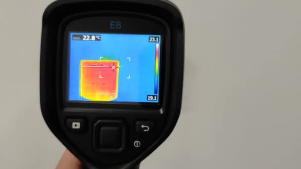 Thermal Imager Checking Heat Loss Industrial Equipment Temperature Control — Stock Video
