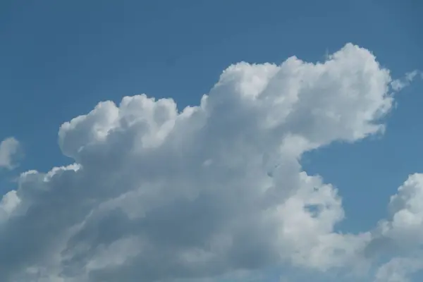 Ein Foto Von Einem Bewölkten Himmel Himmel Hintergrund Natürliche Wolken — Stockfoto