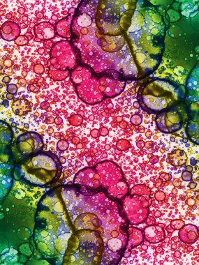 Modern soyut sanat. Suluboya ve alkol mürekkeplerinden oluşan bir gökkuşağı. Çalışma parçasının arkaplan ve dokusu