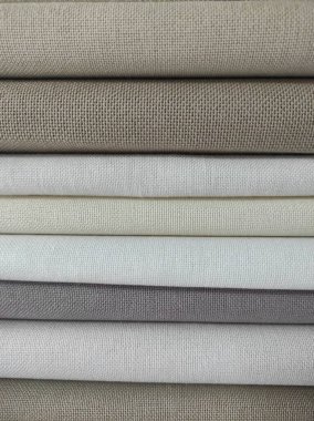 Kumaş dokunun fotoğrafı.