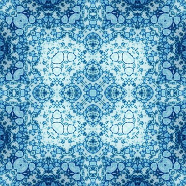 Kare, pürüzsüz desen. Doku simetrik olarak örülmüş.