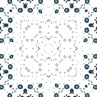 Kare, pürüzsüz desen. Doku simetrik olarak örülmüş.