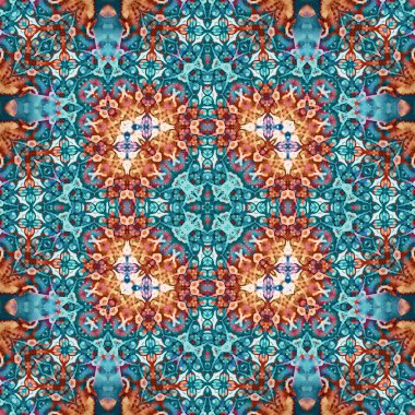 Kare, pürüzsüz desen. Doku simetrik olarak örülmüş.