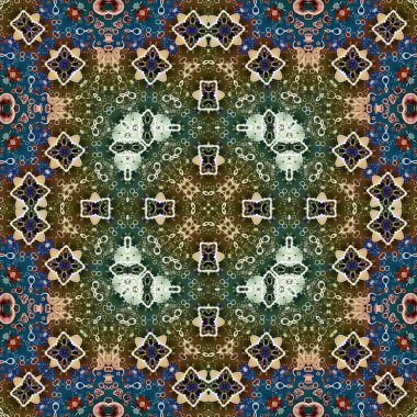 Kare, pürüzsüz desen. Doku simetrik olarak örülmüş.