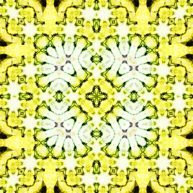 Kare, pürüzsüz desen. Doku simetrik olarak örülmüş.