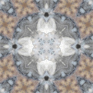 Gri mineralin kusursuz deseni. Gri doğal kaya ve taş dokusu. Mozaik kaleydoskop