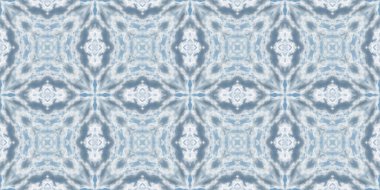 Bulutların ve gökyüzünün kusursuz deseni. Mavi gökyüzü ve beyaz bulutların dokusu. Mozaik kaleydoskop