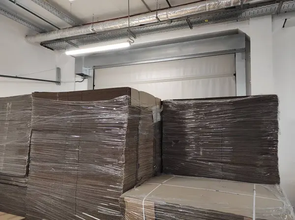 Karton fabrikası. Paketleme. Karton kutular. Karton desen