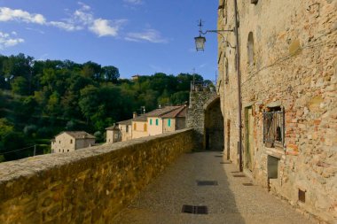 Borgo Ortaçağ di Anghiari. Toscana, İtalya