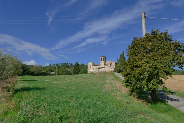 Anghiari, Valtiberina 'nın Arezzo iline bağlı görkemli bir köydür. İtalya 'nın 
