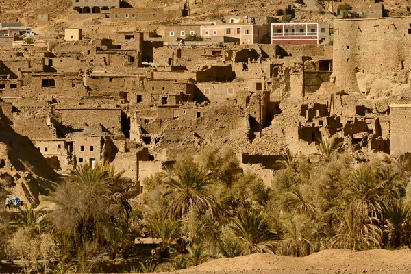 Villaggio berbero fortificato nella regione predesertica di Sousse Massa, Fas