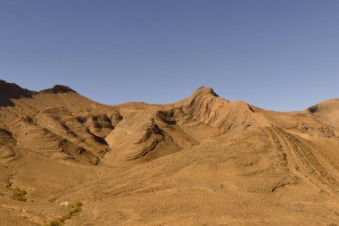 Il Marocco, formazioni rocciose della valle di Tata. Taşralı di Souss Sahip. foto bianco e nero