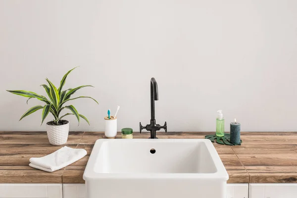 Bath Accessories Burning Candle Houseplant Sink Table Light Wall — Stock Photo, Image