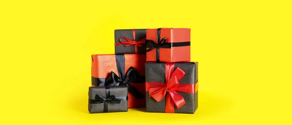 Different Gift Boxes Yellow Background — Stock Photo, Image