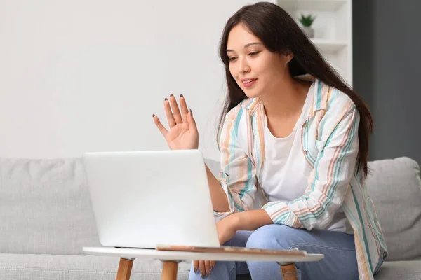 Young Asian Woman Video Chatting Laptop Home — Stock Photo, Image