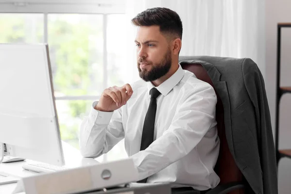 Handsome Bank Manager Working Computer Table Office — Stock Photo, Image