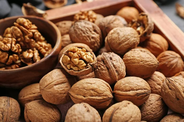 Wooden Box Fresh Walnuts Closeup — Stock Photo, Image