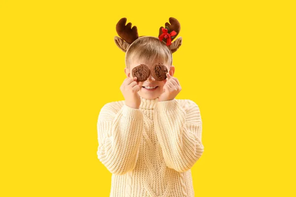 Happy Little Boy Reindeer Horns Cookies Yellow Background — Stock Photo, Image