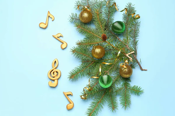 Note Signs Christmas Balls Fir Branches Blue Background — Stock Photo, Image