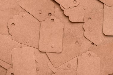 Arkaplan olarak alışveriş etiketlerinin yakın görünümü