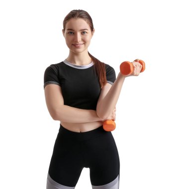 Beyaz arka planda dambılları olan genç bir bayan.