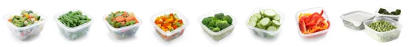 Collection Récipients Plastique Avec Légumes Frais Sur Fond Blanc — Photo