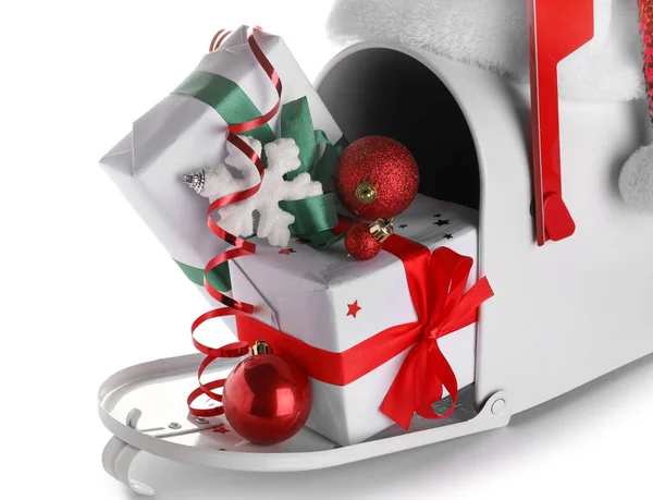Postbus Met Kerstmuts Cadeautjes Kerstdecor Witte Achtergrond Close — Stockfoto