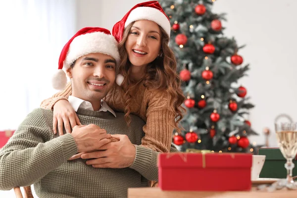 Loving Couple Hugging Kitchen Christmas Eve — Stock Photo, Image