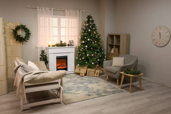 Interior Living Room Fireplace Christmas Trees Couch — Stock Photo, Image