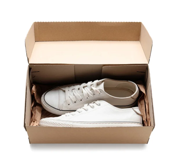 Kartonnen Doos Met Sneakers Witte Achtergrond — Stockfoto