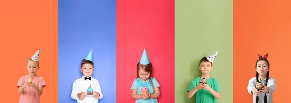 Colagem Crianças Pequenas Com Cupcakes Aniversário Saborosos Fundo Cor — Fotografia de Stock