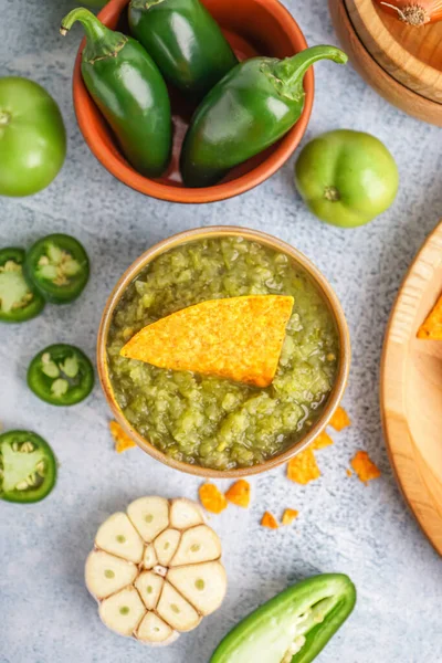 Bowl Tasty Green Salsa Sauce Nacho Ingredients Light Background — Stock Photo, Image